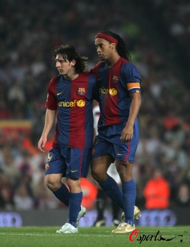 腾讯投资团队研发的二游《黑色信标》，定档4月28日首发上线