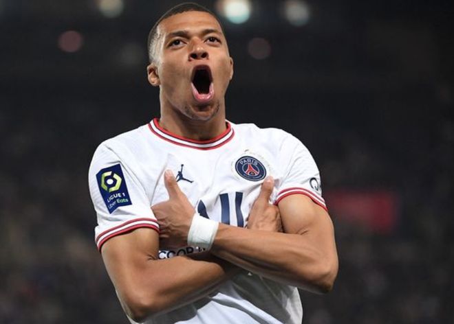 [中超]刘若钒传中 莱昂纳多门前包抄打进