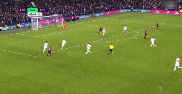 42分也带不动！湖人三连败背后：5000万先生隐身，东契奇累到扶膝盖