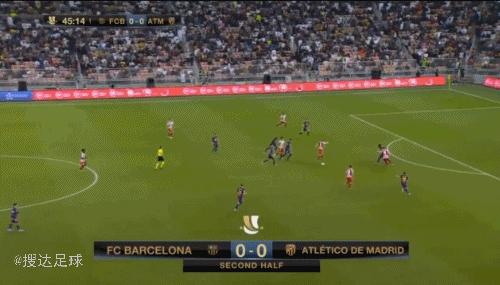 中场时多特被嘘，科贝尔：作为场上球员，被嘘永