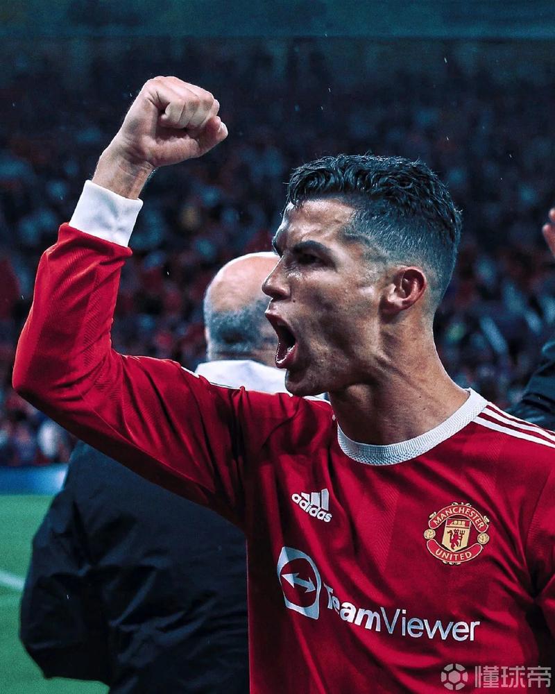 勇士102-103快船 球员评价：3人优秀，2人及格，8人低迷