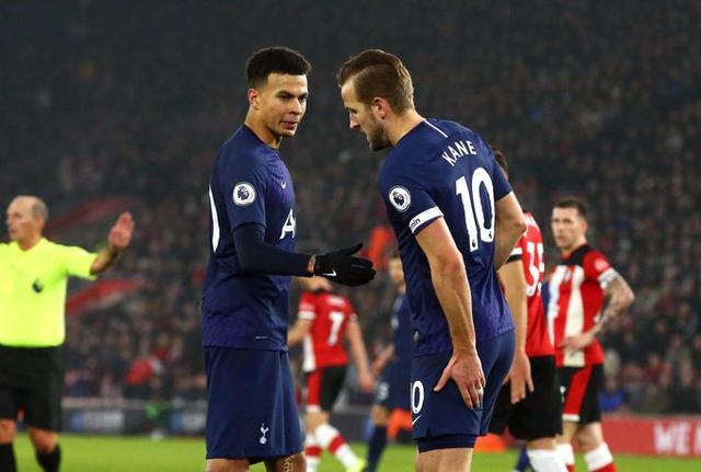 冲回畅销榜17，上线1月，到底哪些玩家还在玩《无限暖暖》？