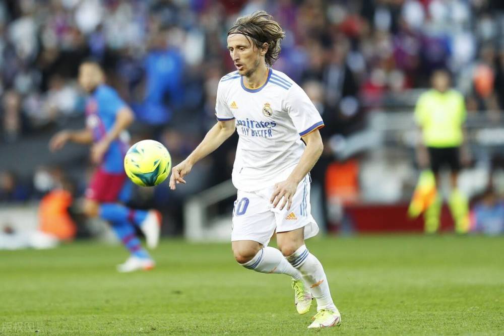 一人来满盘活？坎塞洛回巴萨两全其美 只有国米受伤的世界达成了